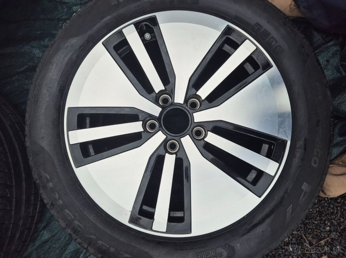 Letní sada Volkswagen E Passat B8 R17 ET40 - 4