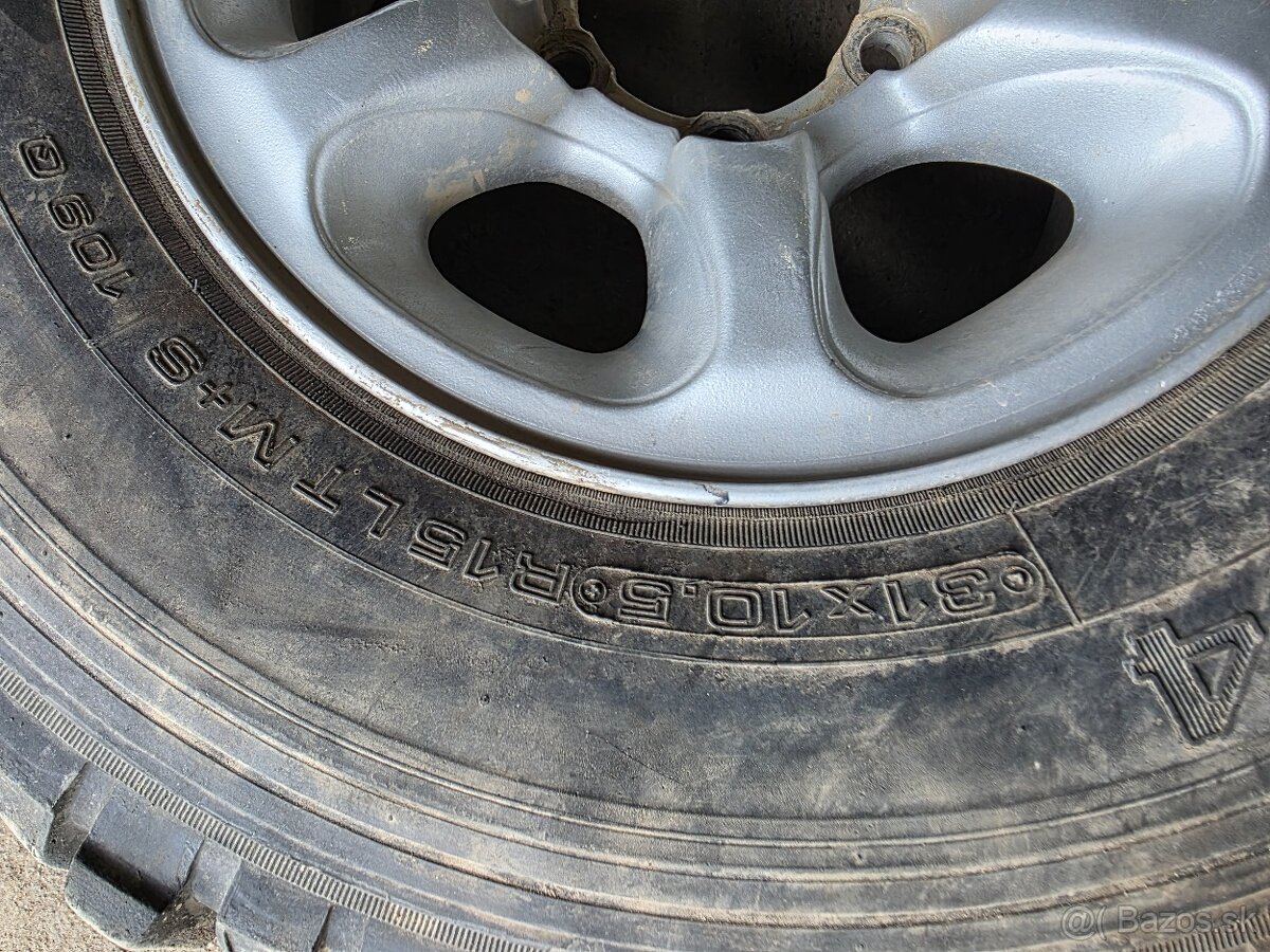 31x10,5 R15 Mitsubishi Pajero - 4