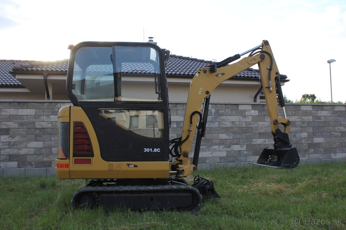 minibager CAT 301.8c 1,8t - 4