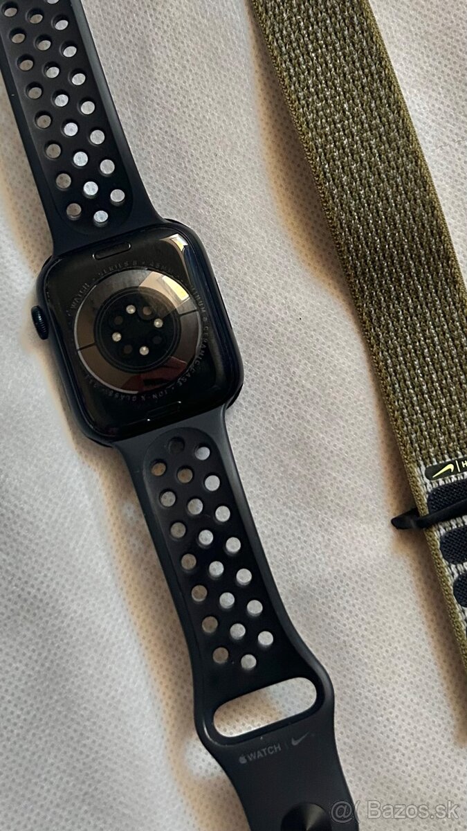 Apple watch 8 - 4