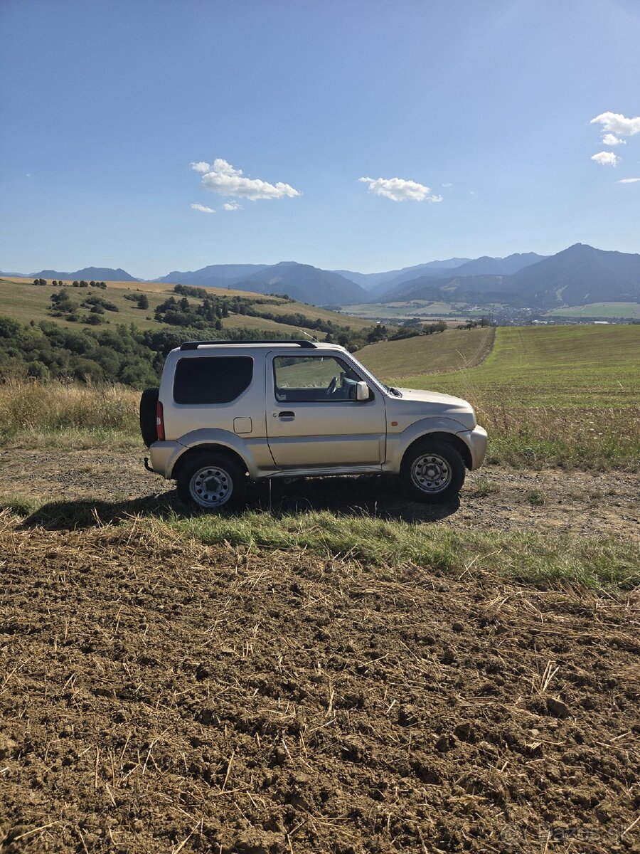 Suzuki jimny 1,3 b. 4x4 - 4