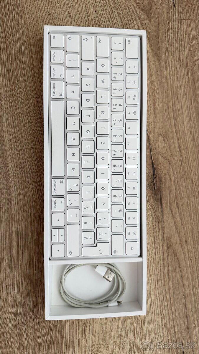 Apple Magic Keyboard A1644 - 4