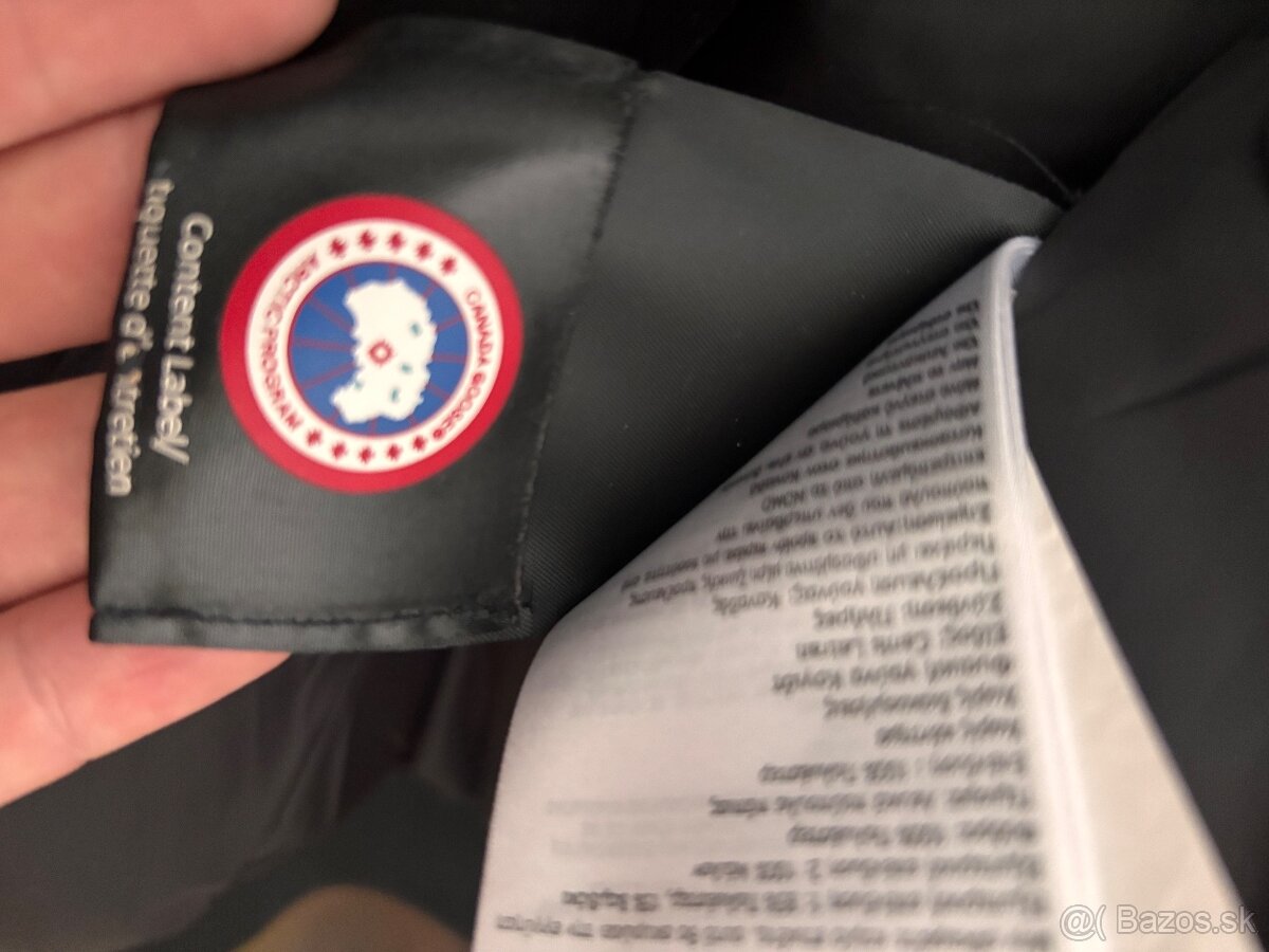 Canada Goose - 4