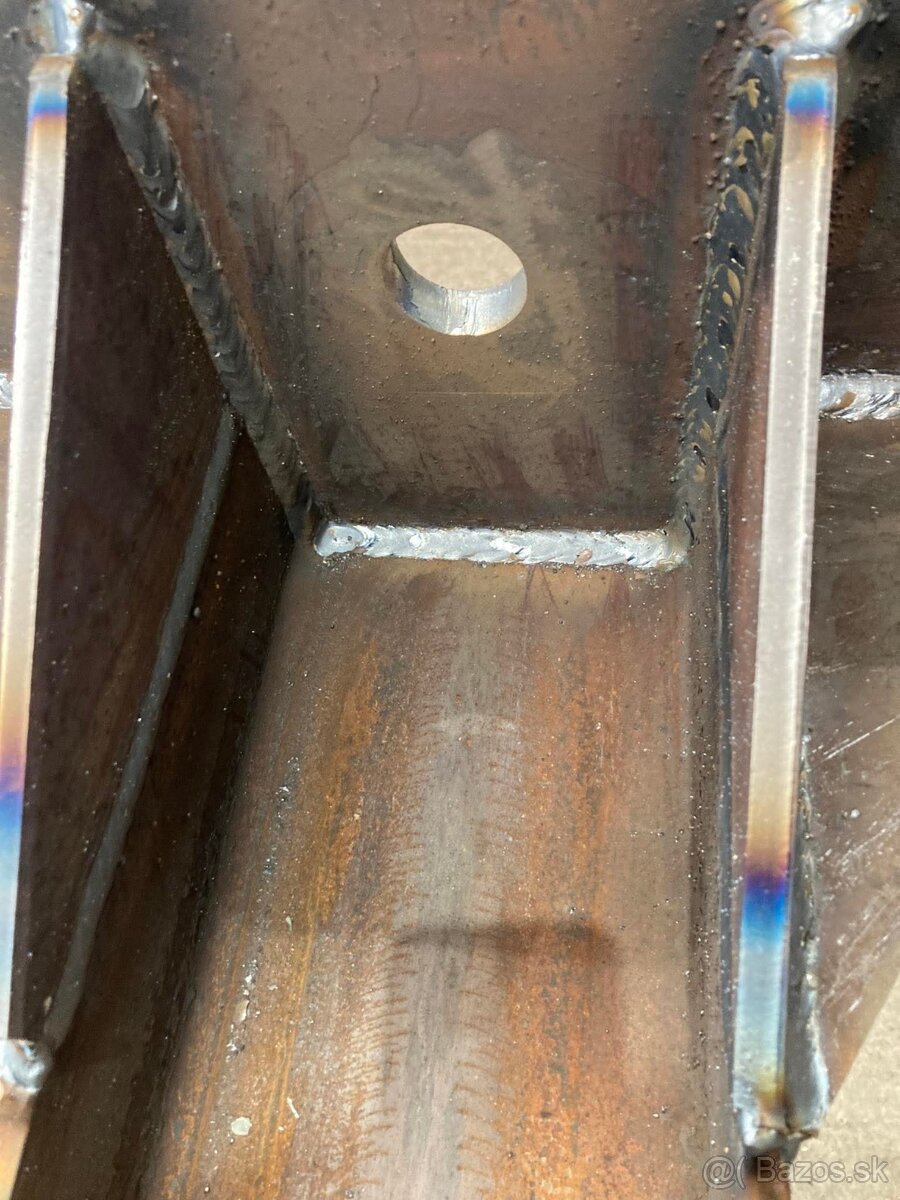 HĽADÁM PRÁCU ZVÁRAČ CO2 - 4