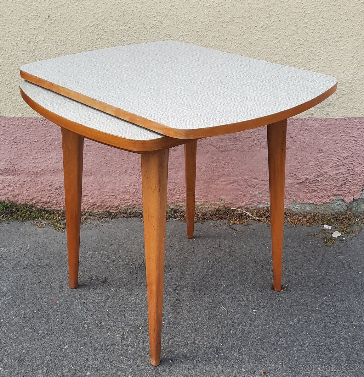 Retro umakartové stolíky - 4