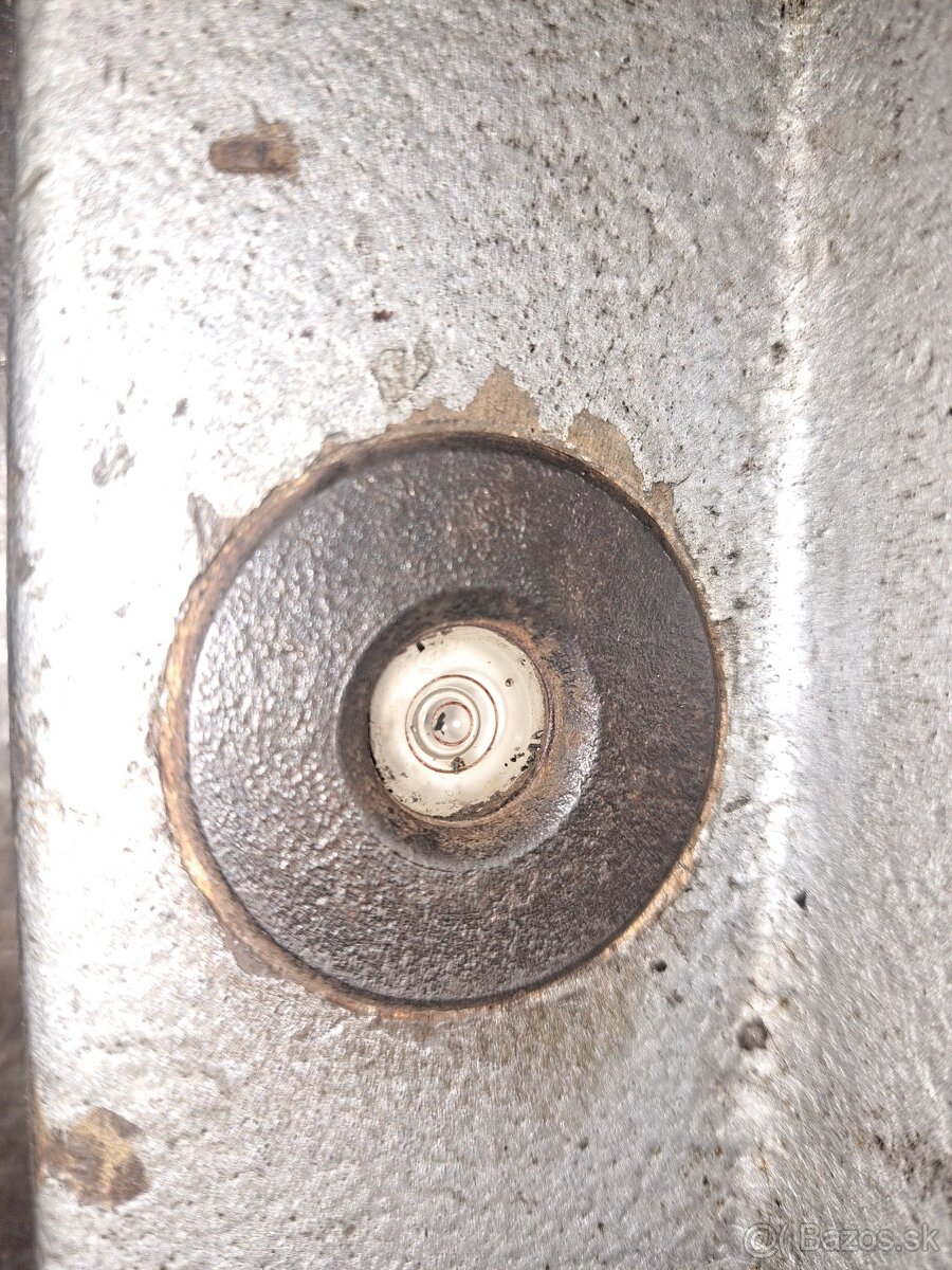 Vyvažovací stojan (kolískový stojan) - 4