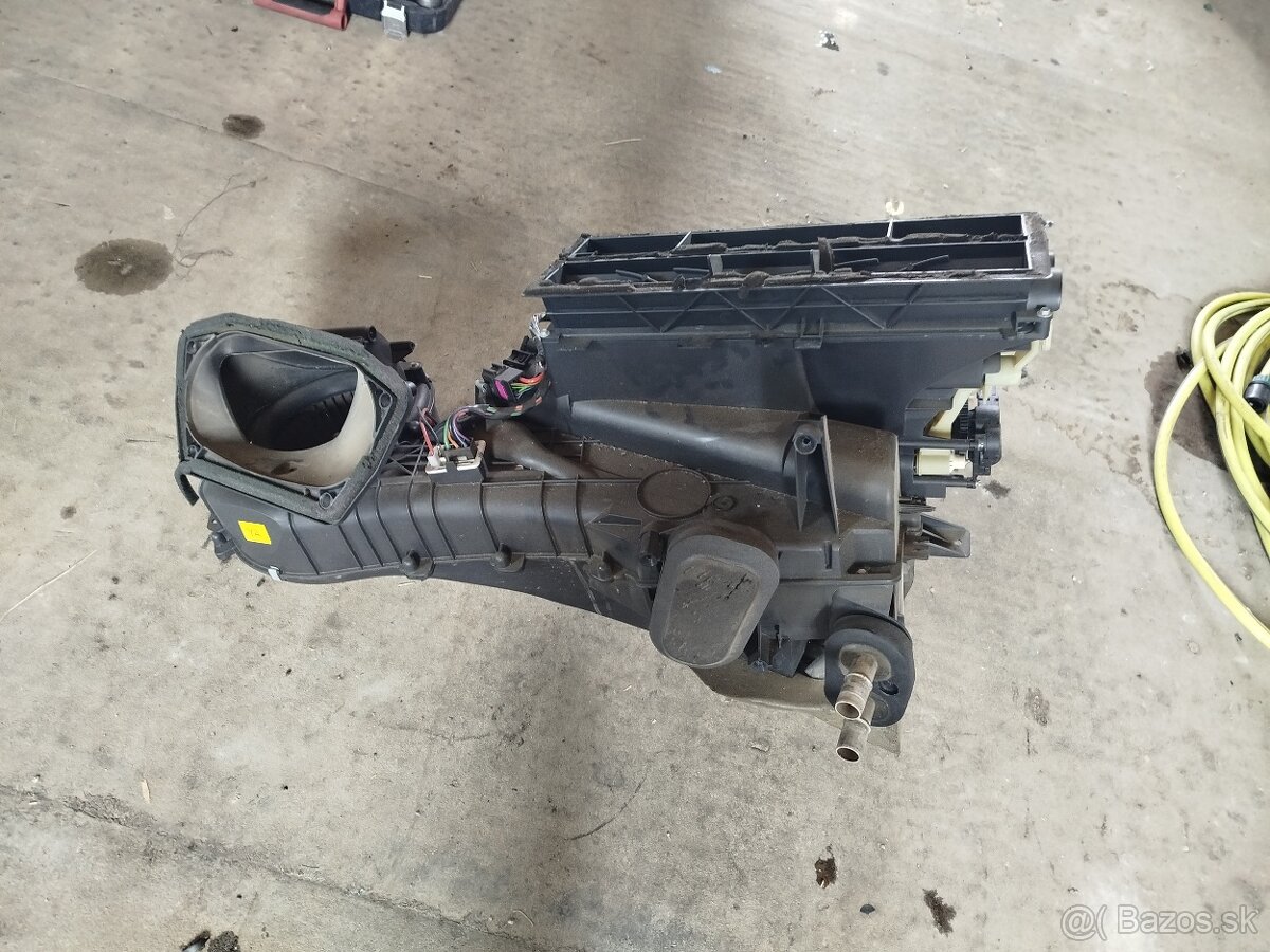 Predám diely interiéru Opel Astra h - 4