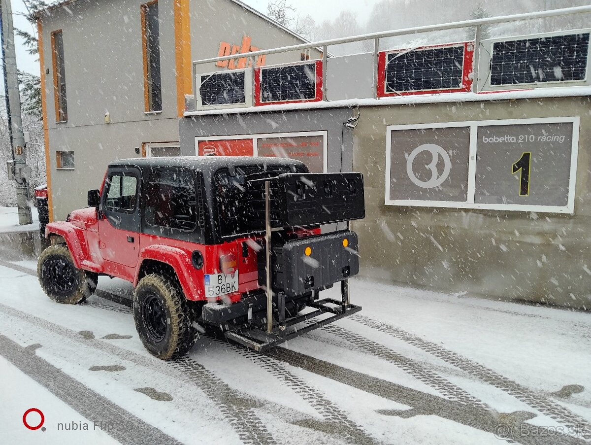 Jeep Wrangler TJ 2.5 - 4