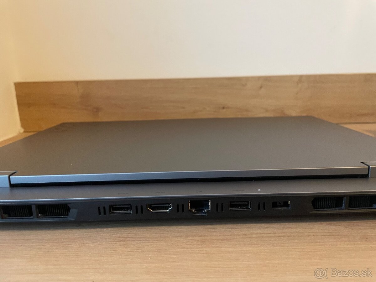 Lenovo LOQ 15IRX9 - 4