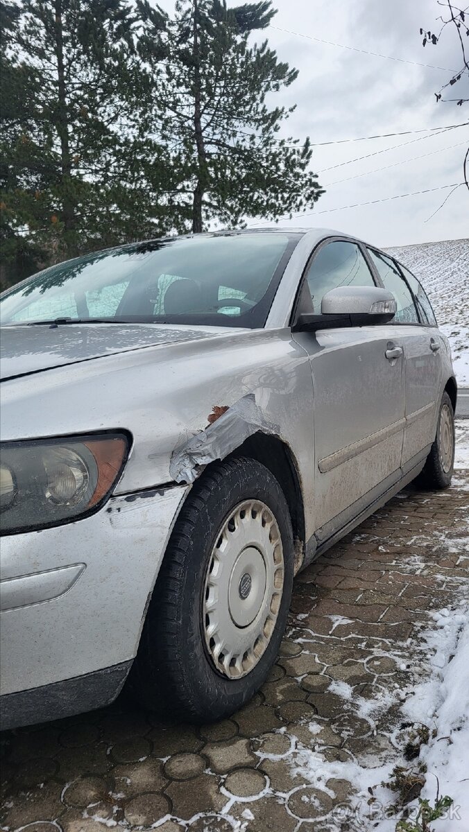 Volvo v50 - 4