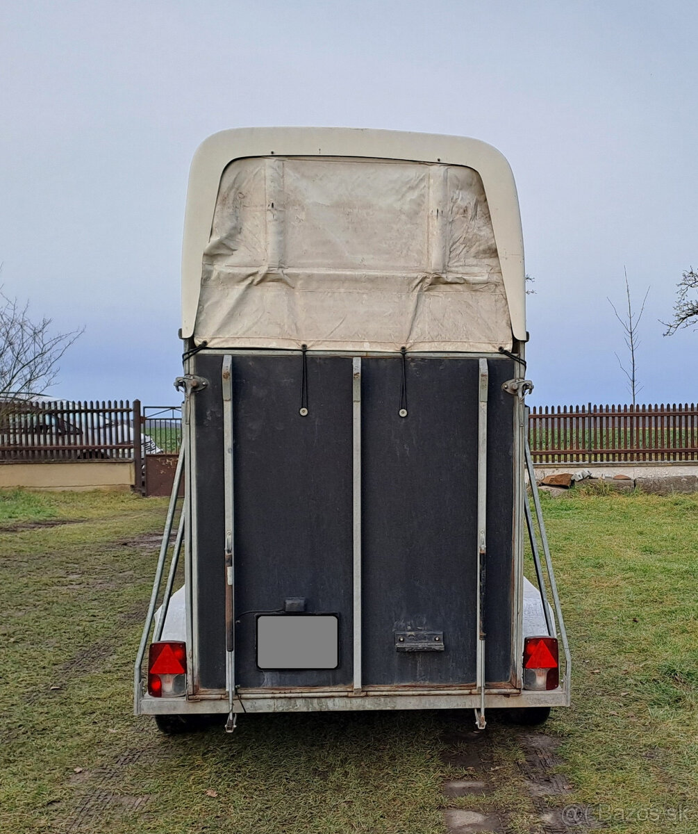 Prodám přívěs přepravník na 1 koně - 4