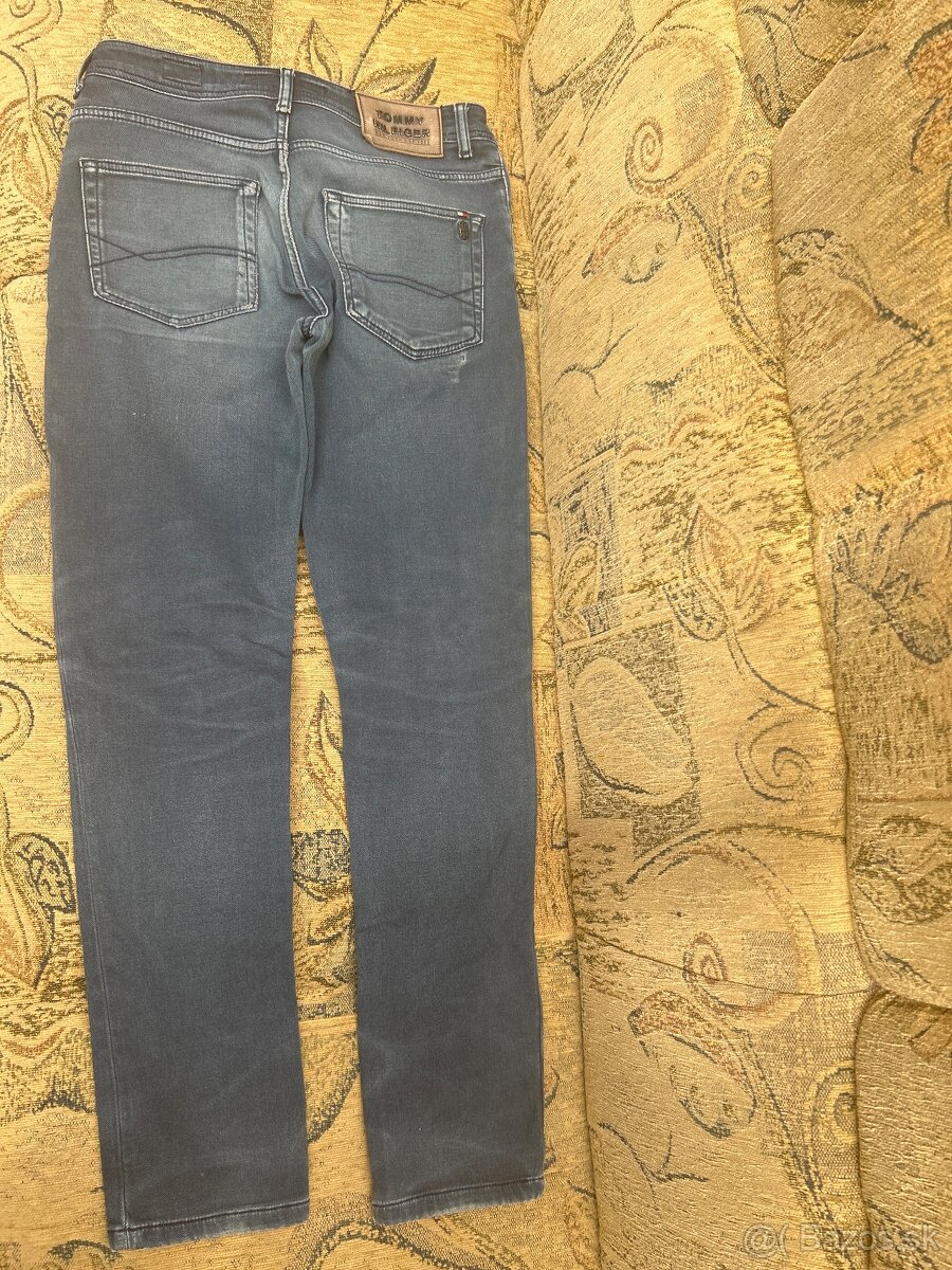 Predám pánske rifle TOMMY HILFIGER - 4