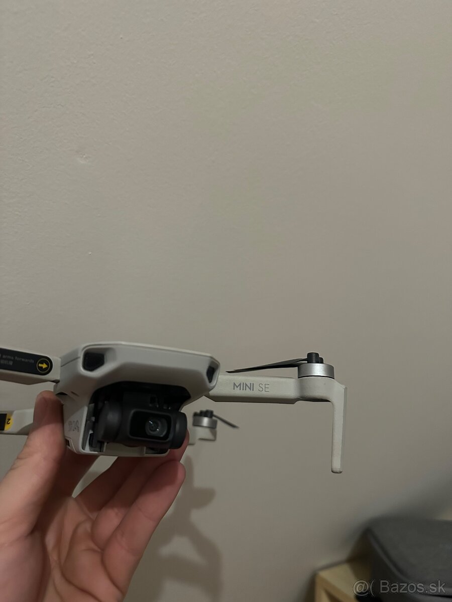 DJI mini se - 4