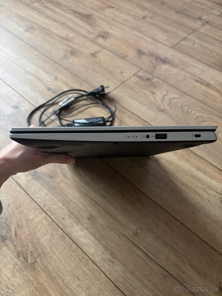Acer Aspire 3 - 4