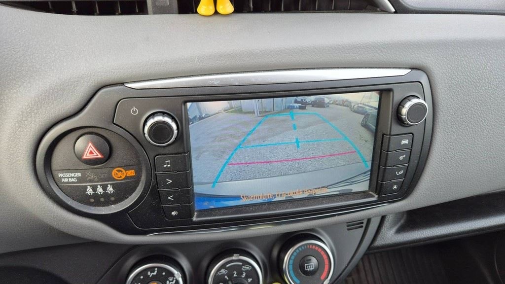 Toyota Yaris 1,33 VVT-I, r.v. 6/2015 - 4