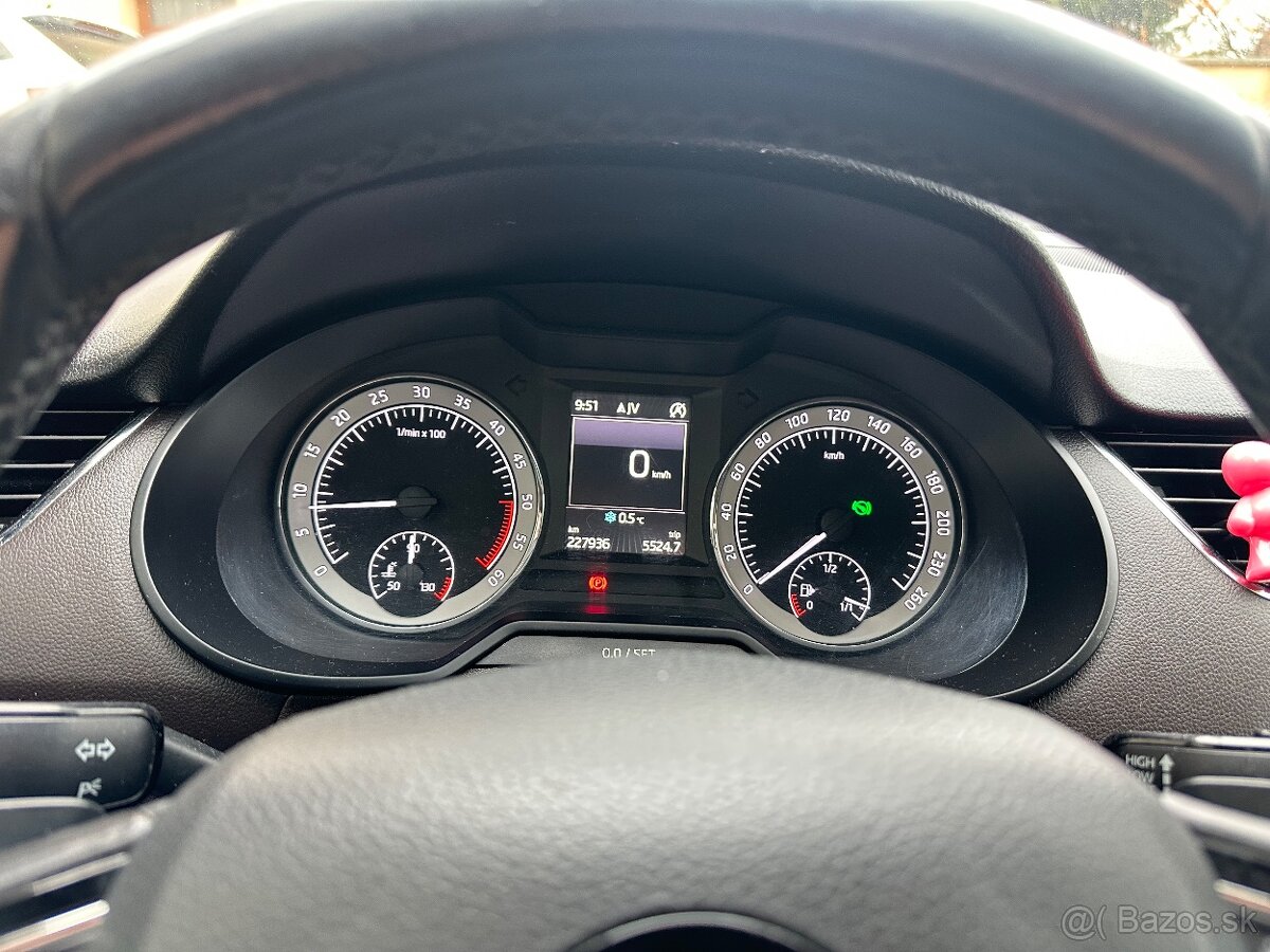 Škoda Octavia 3, 4x4 automat L&K - 4