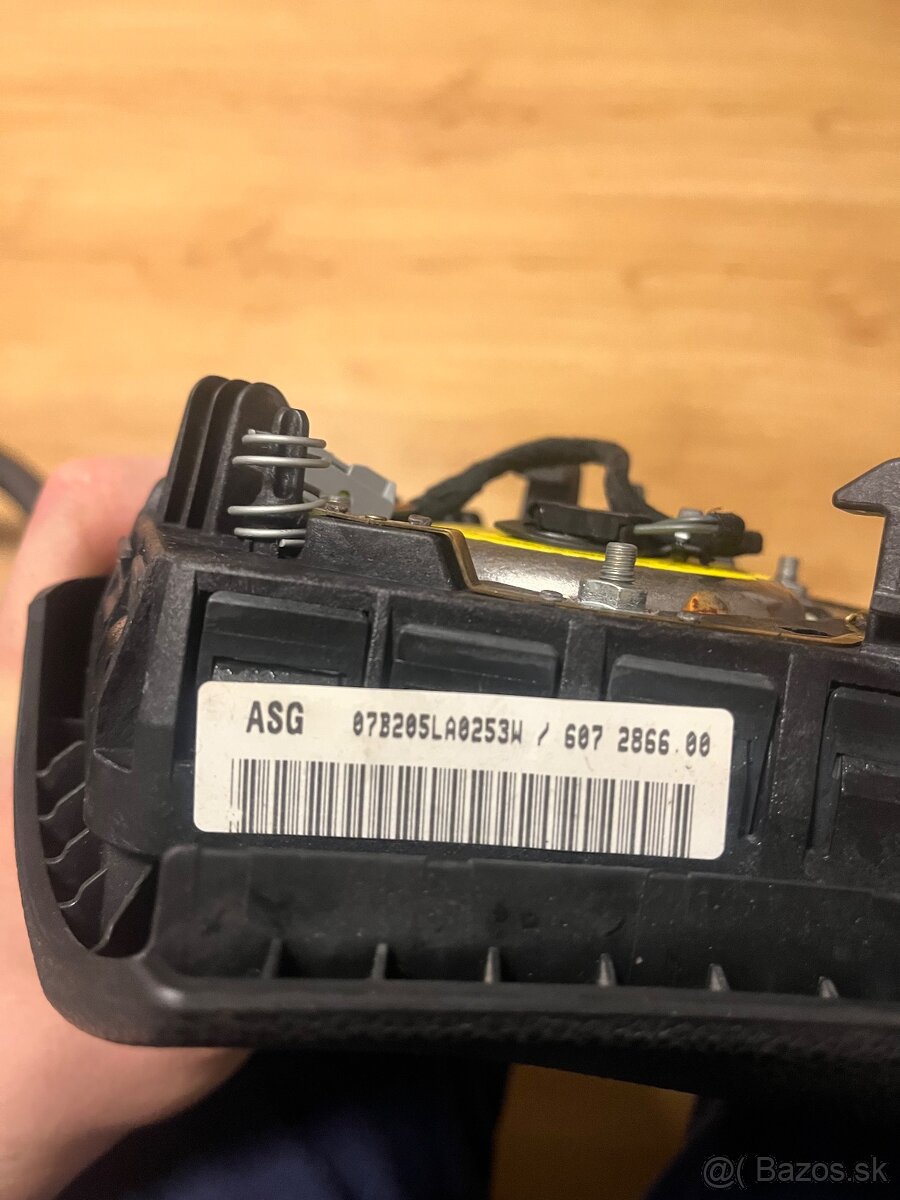 BMW e60 airbag volantu - 4