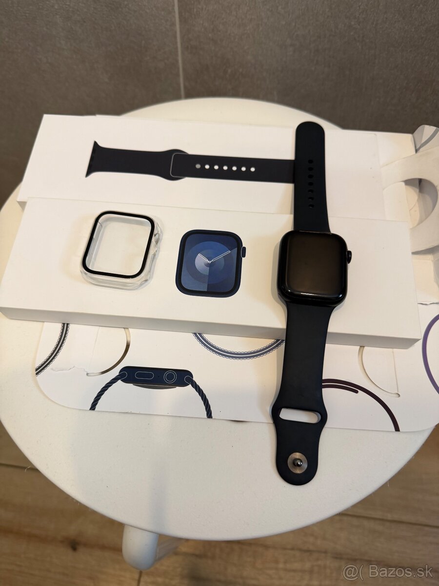 Apple Watch 9 - 4