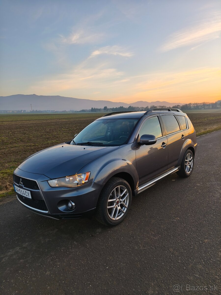 Mitsubishi Outlander 2.2 DI-D - 4
