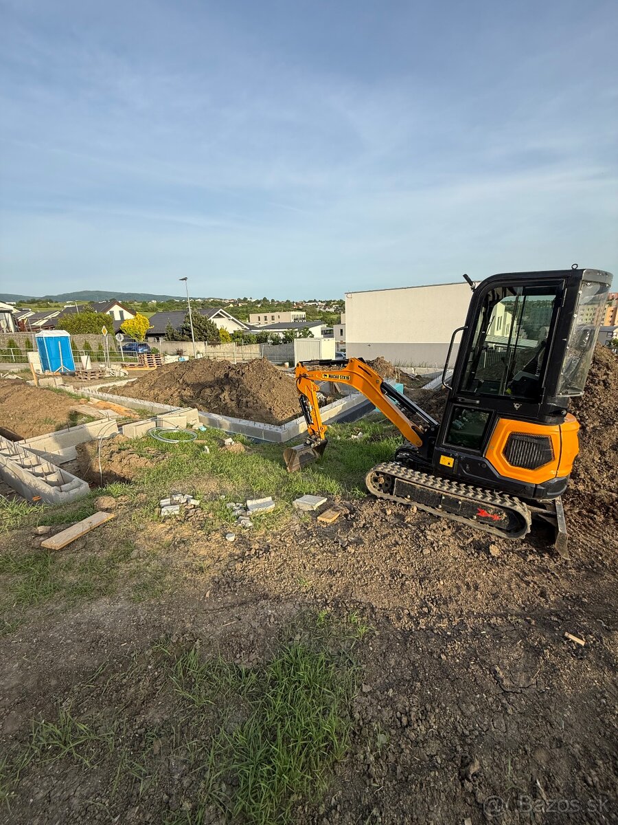 Nissan cabstar,Macao stx 16 - 4