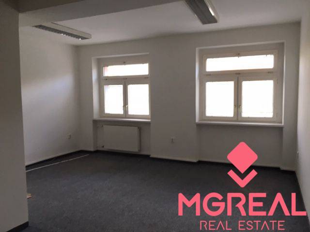 Samostatný admin. celok 97m2, Záhradnícka ul., Ružinov - 4