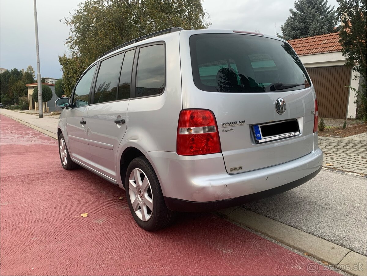 VW Touran 1.9 TDI, 77 kW, 5 miestny, 2006, naj. 123.000 km - 4