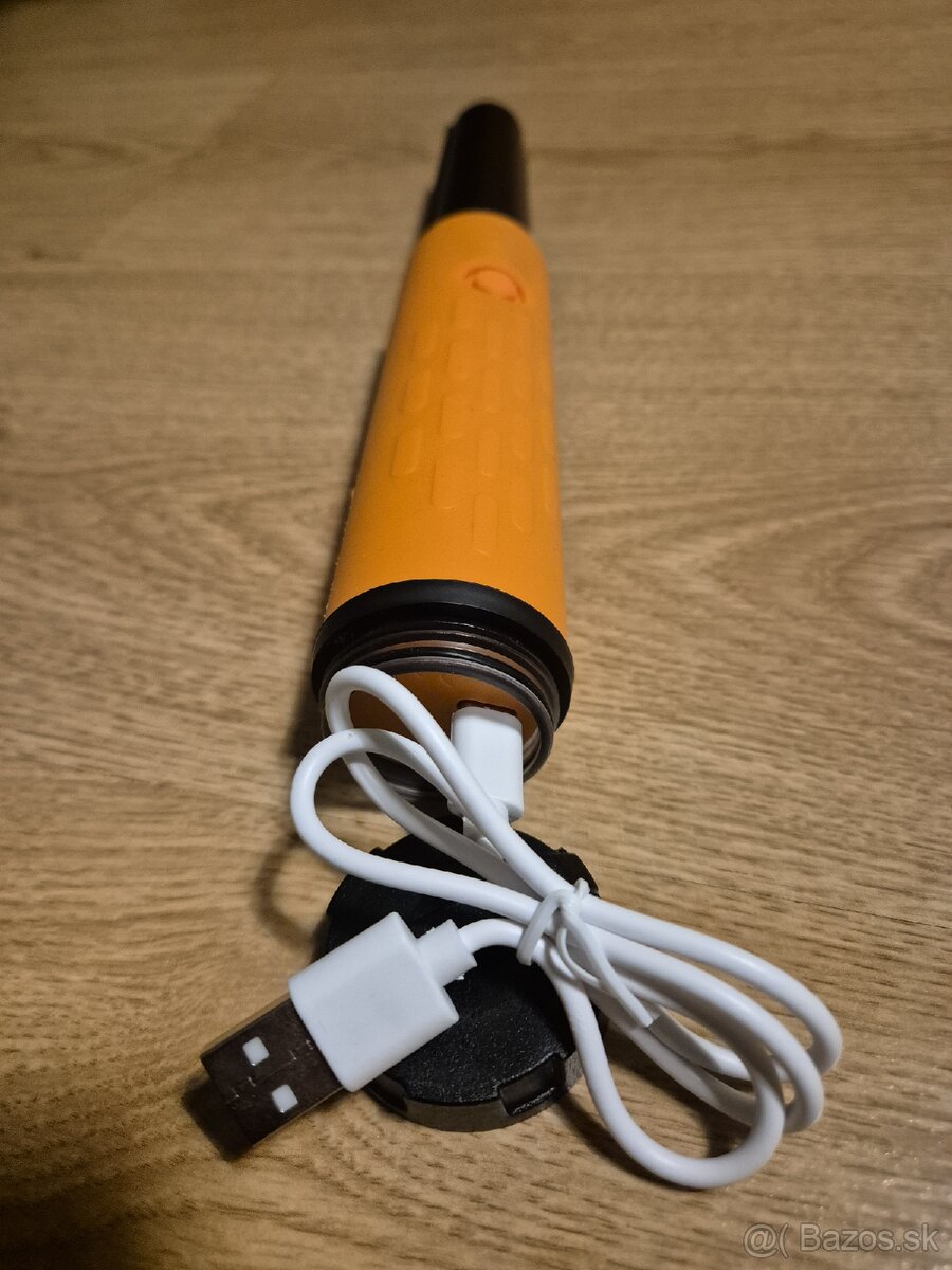 Detektor kovov - pinpointer GT150. - 4