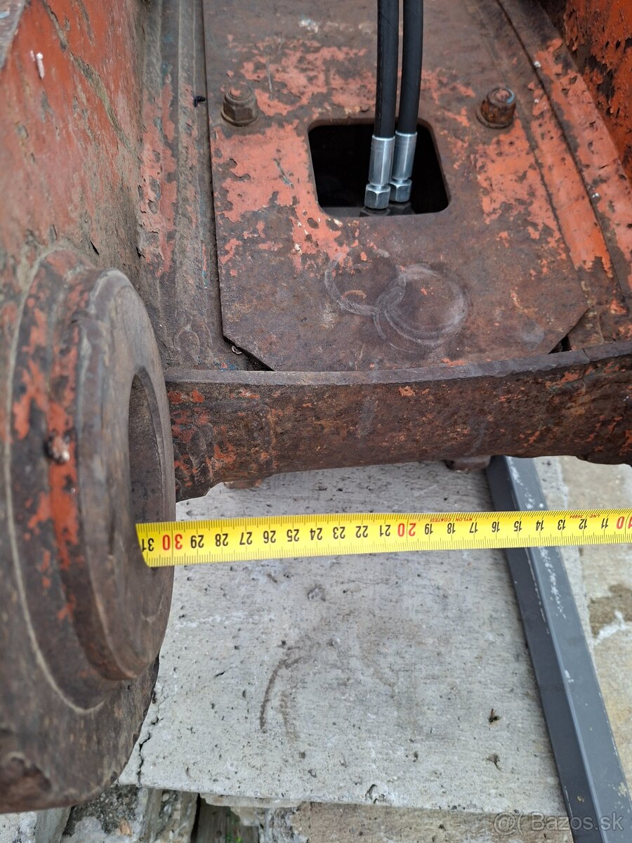 Rychloupinac JCB JS - 4