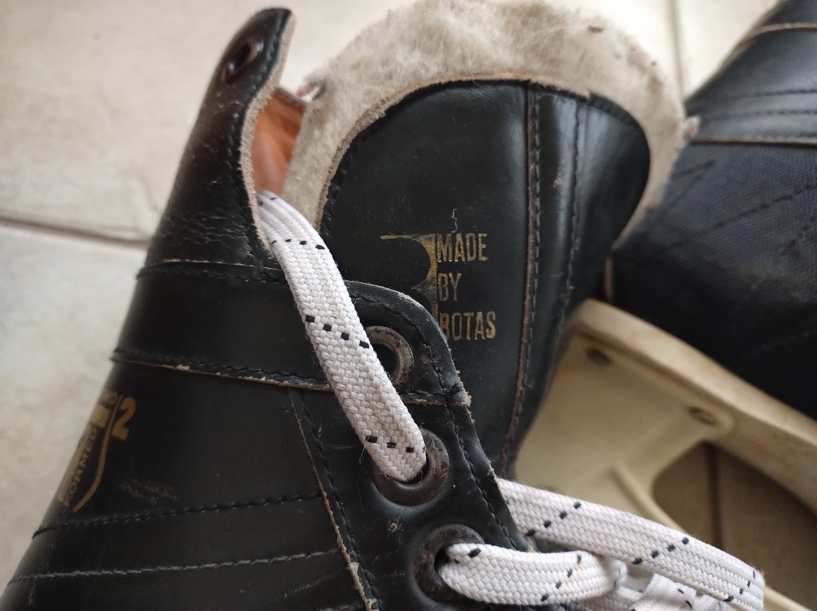 Korčule na ľadový hokej - 4