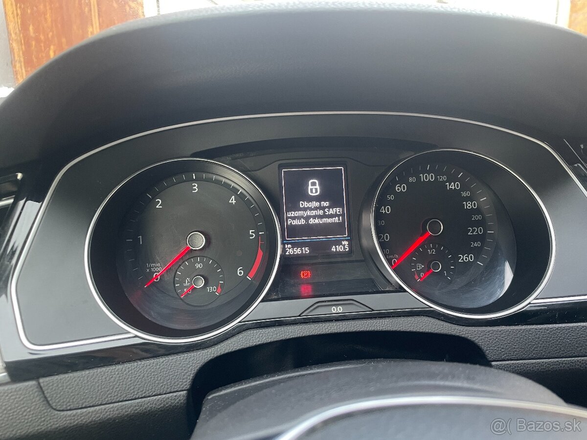 Passat B8 Alltrack 4x4 2.0 TDI winter packet +webasto +ťažné