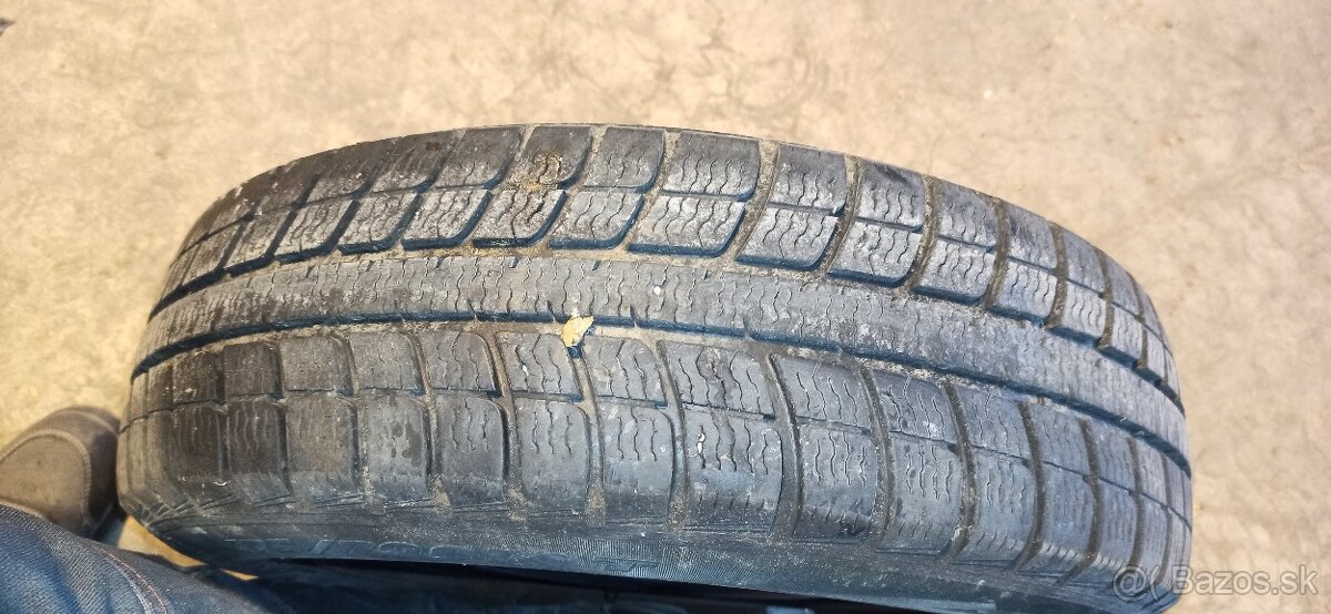 Sada plechových diskov s 0neu - 4