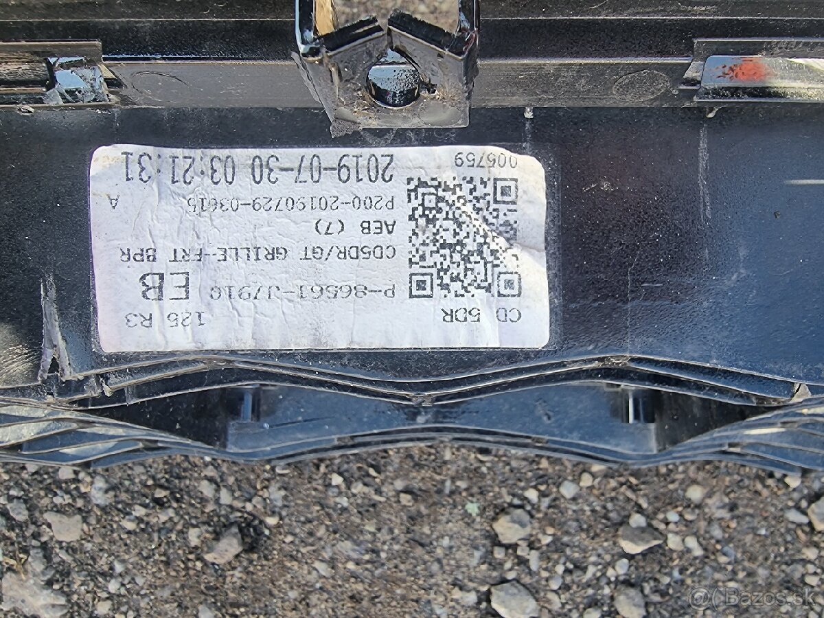 Kia ceed stredová mriežka naraznika predná - 4