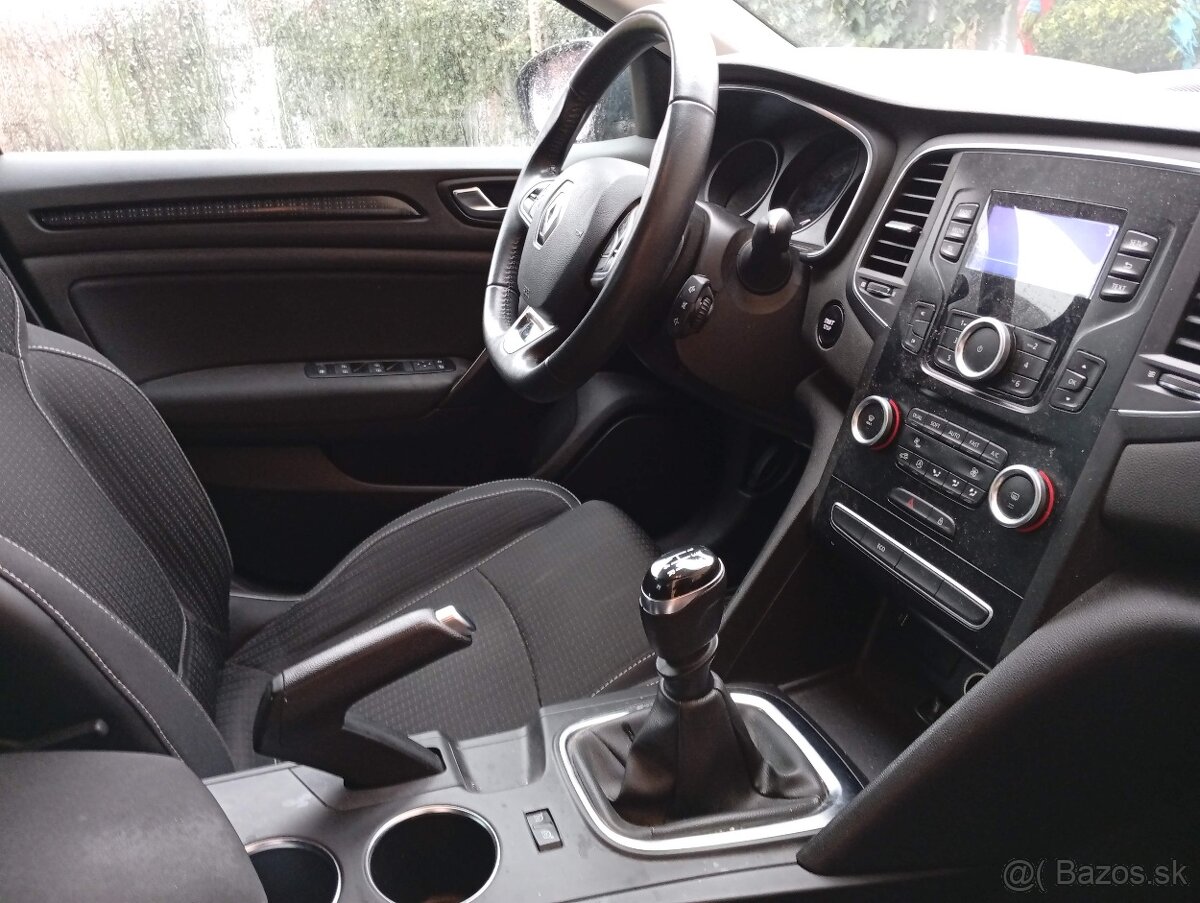 Renault Megane Grandcoupe 1.6Sce benzín,93tis.km,1.majitel - 4