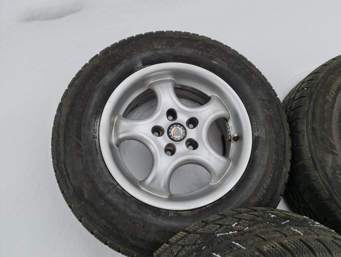 sada r15" Alu kola disky mazda chrysler - 4