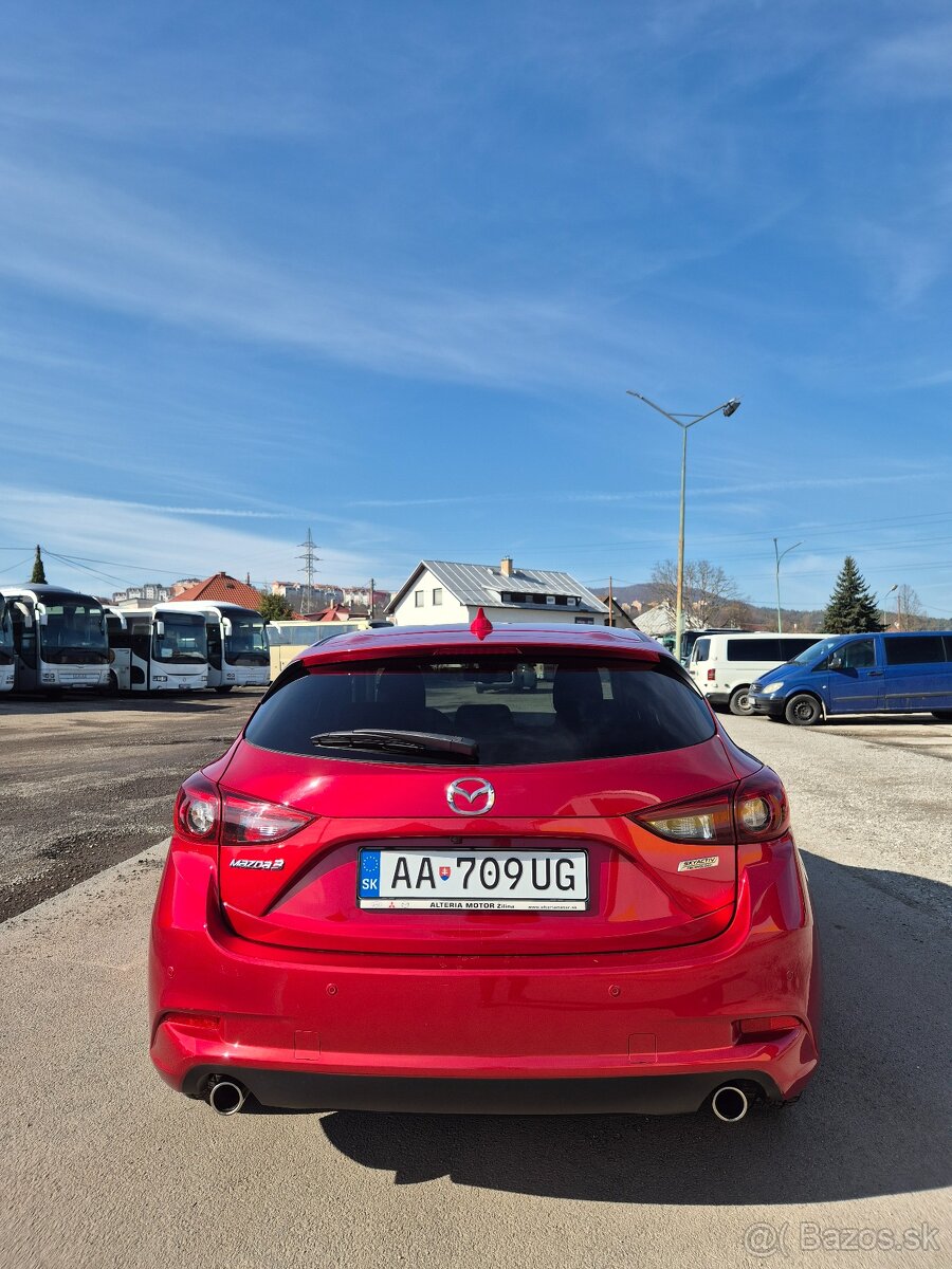 Mazda 3 hatchback 2.0 benzín - 4