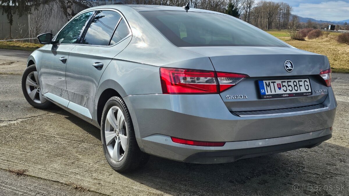 Škoda Superb 1.6 TDI Ambition DSG 2017 - 4