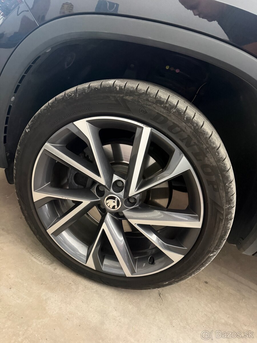 5x112 R20 235/45 škoda - 4