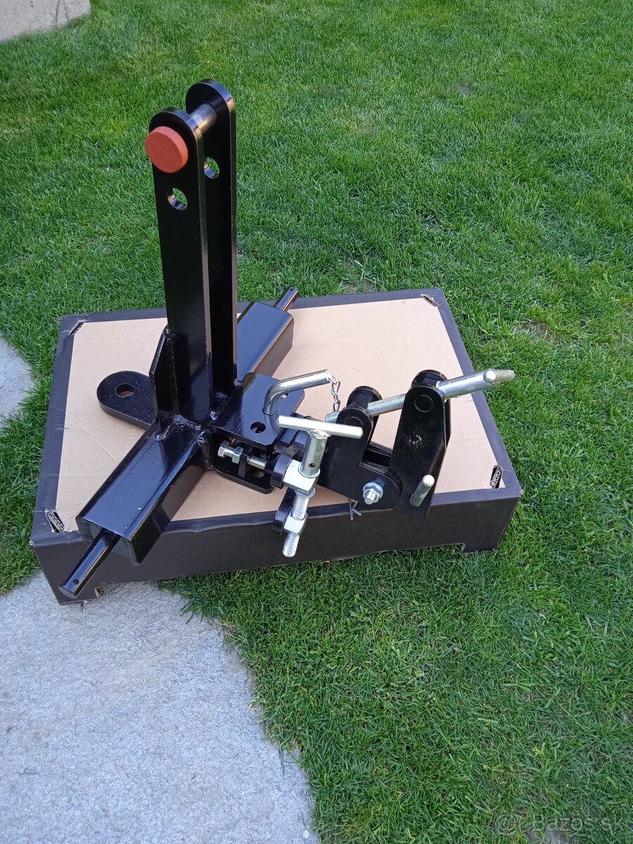 ZAVES NA MALOTRAKTOR - guľa + agzat - 4