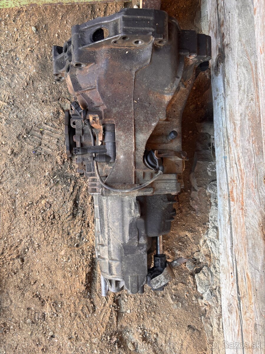 Rozpredám motor 1.9 TDi 81kw AFN - 4