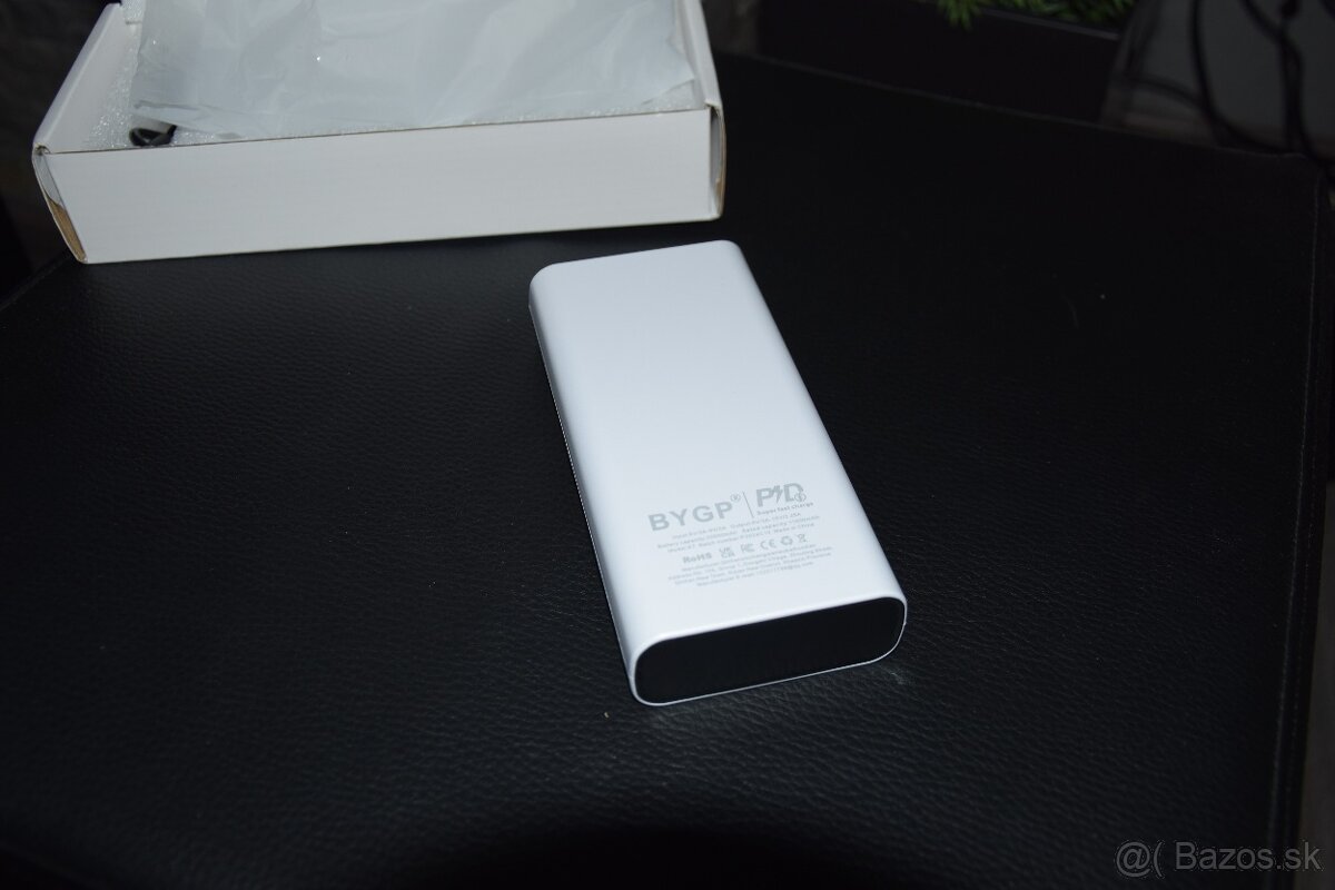 Powerbanka 20000 mAh - 4