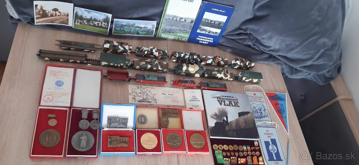 Medaila Plaketa pancierovy vlak 30 SNP.Zvolen. - 4