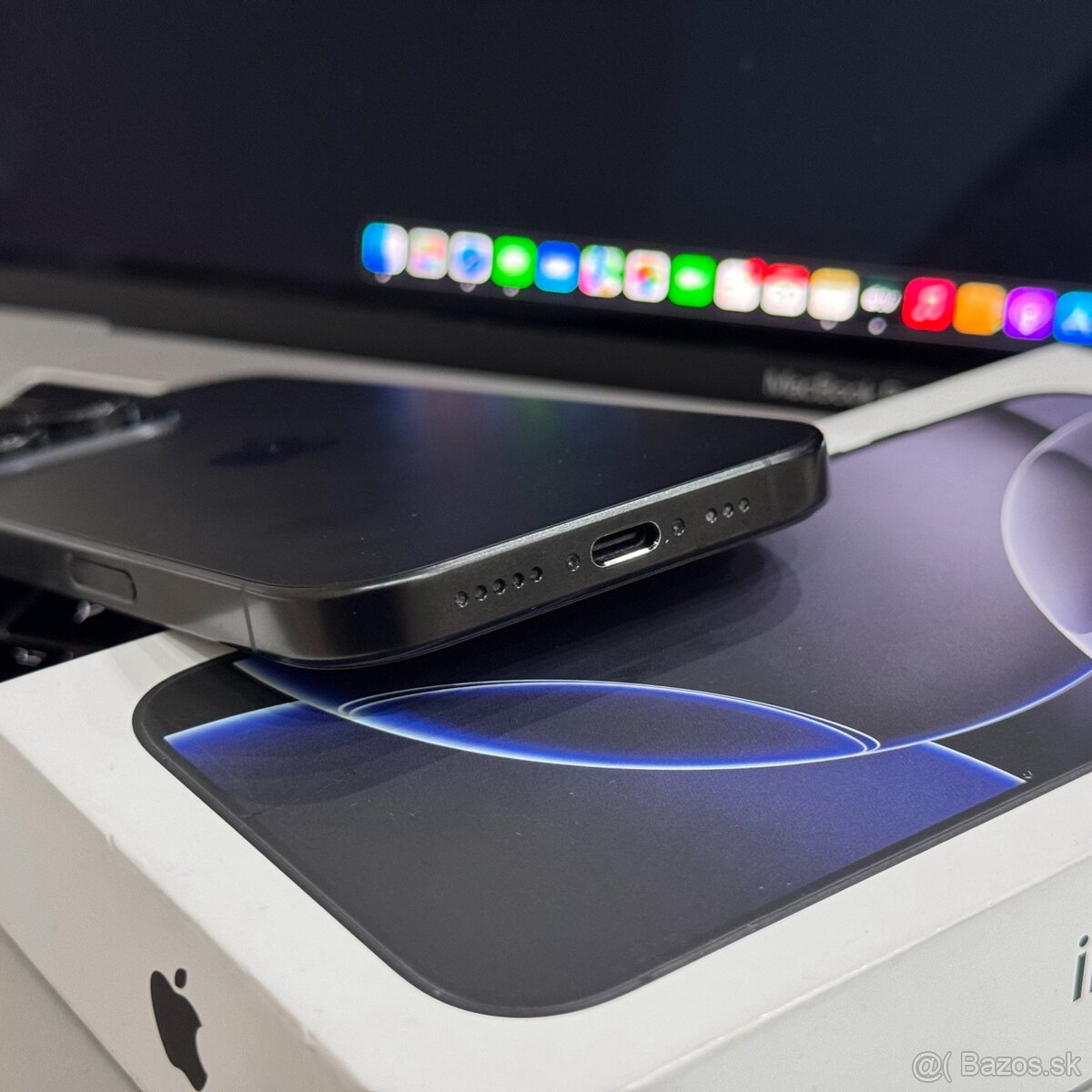 iPhone 16 Pro 256GB - 4