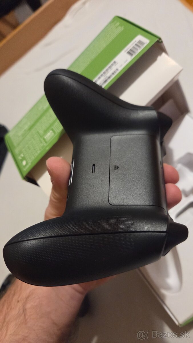Predám ovládače xbox - 4