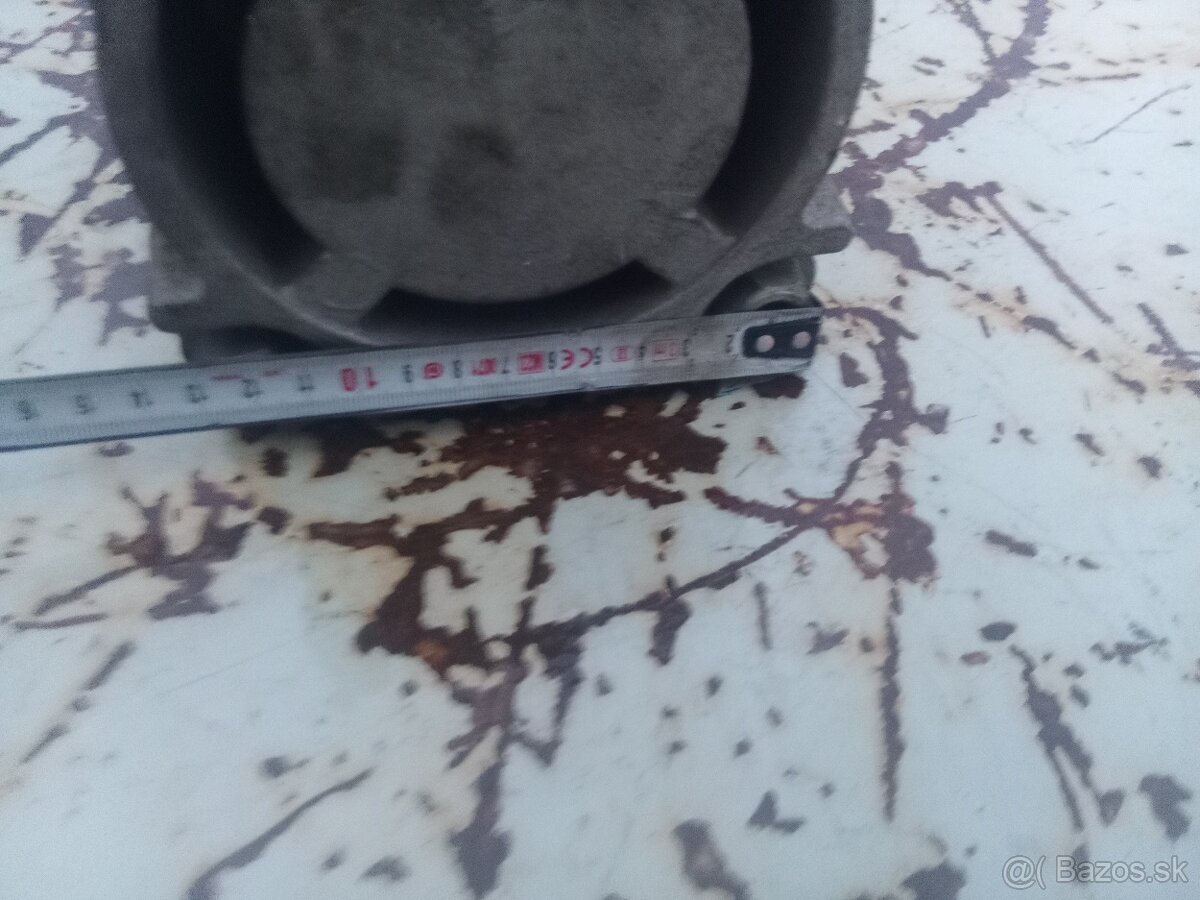 Pneumatický valec 125mm - 4