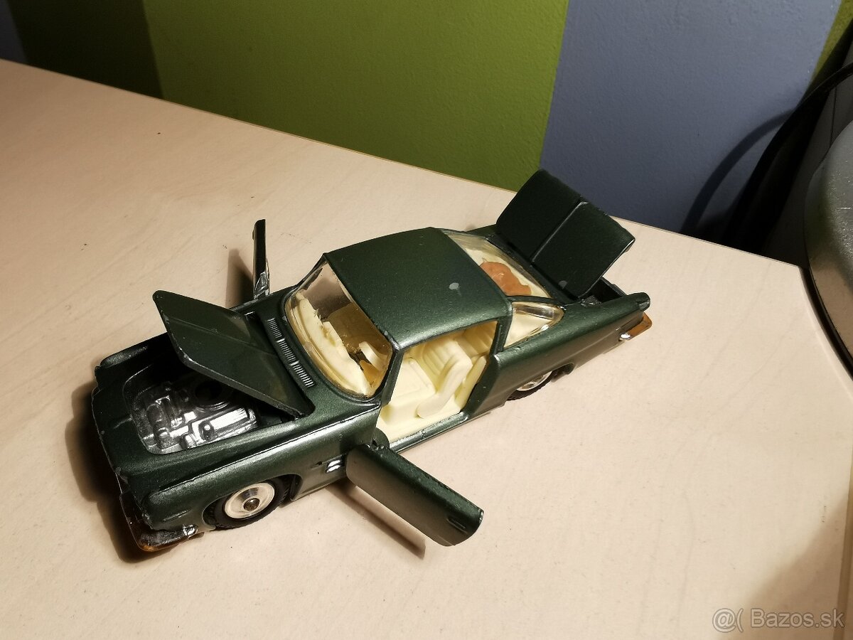Corgi toys Ghia Chrysler - 4