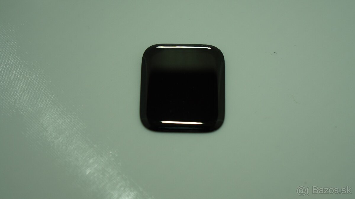 APPLE iPhone, iPad, Apple Watch NÁHRADNÉ DIELY - 4