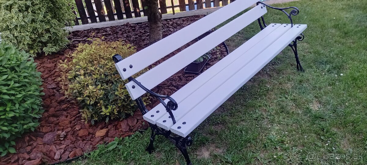 Biela záhradná lavička - 4