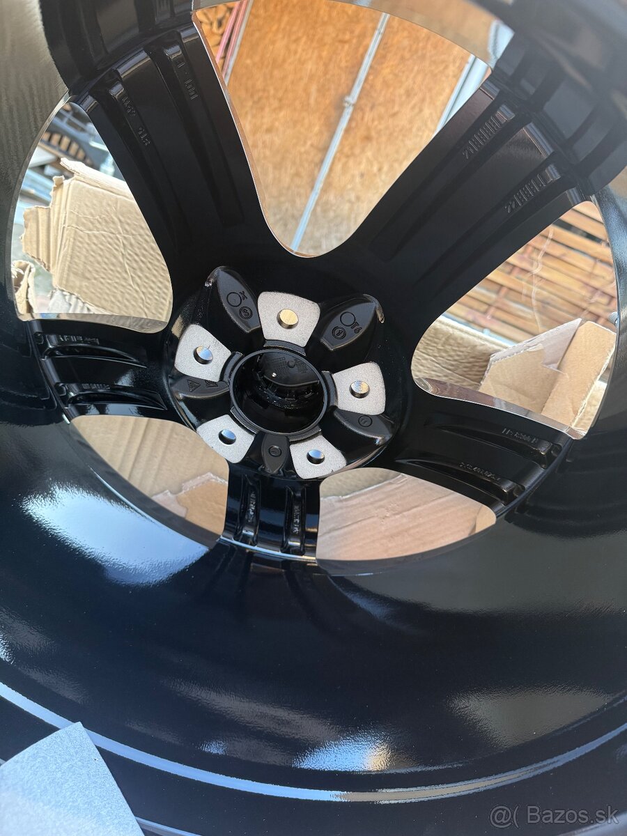 22" PORSCHE CAYENNE E3,CARRERA SPORT R22 5x130 - 4