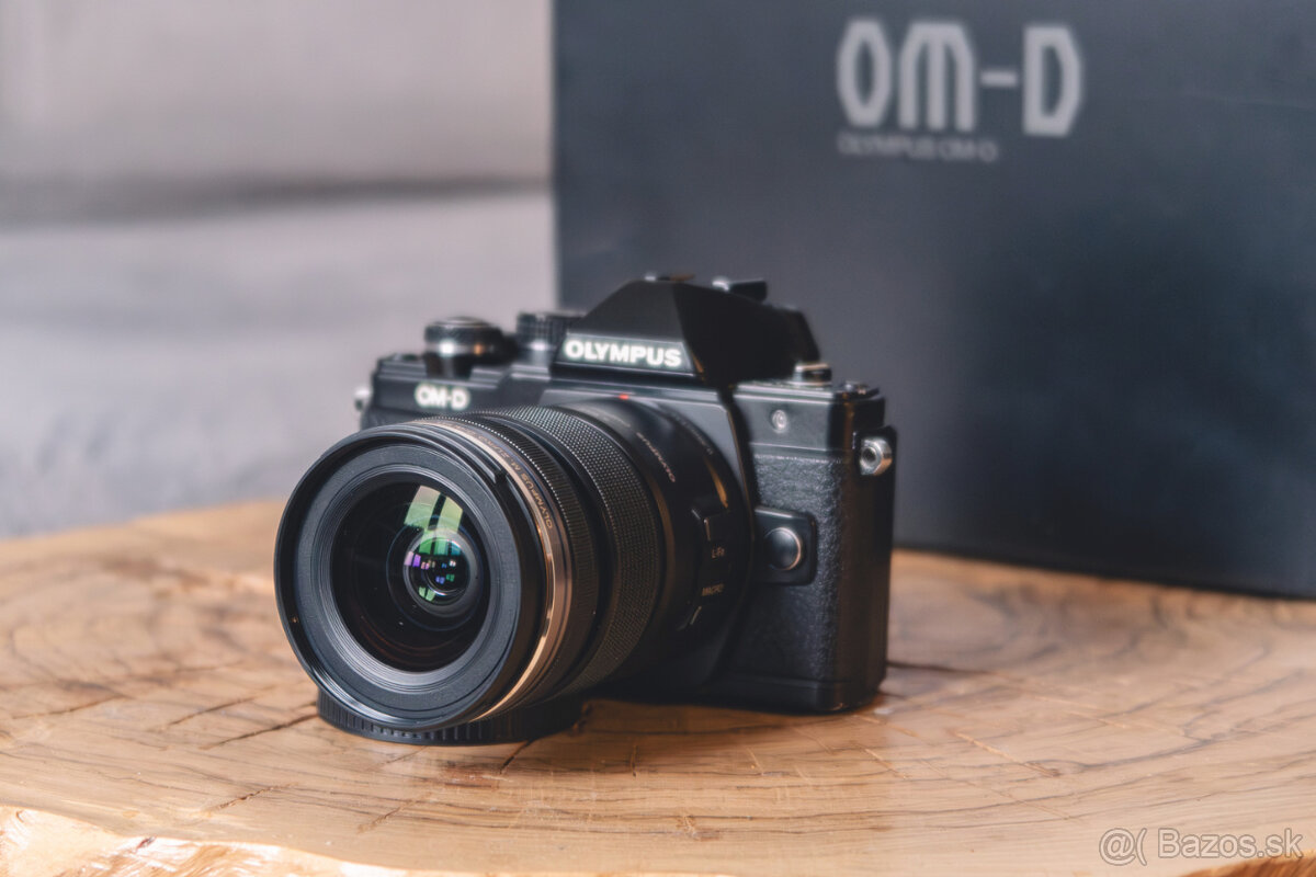 Olympus E-M10 Mark II + M.Zuiko 12-50mm - 4