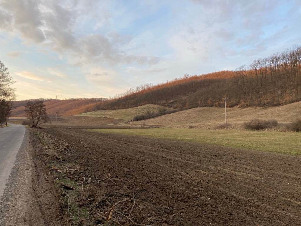 Pozemok na stavbu na predaj -Ratka - 4